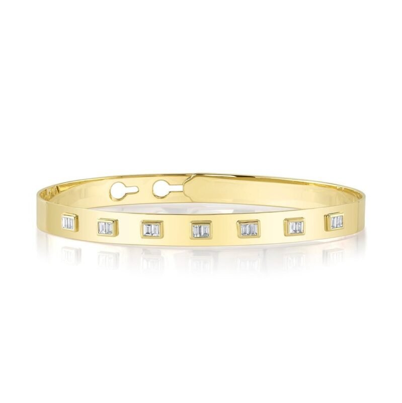 0.46Ct Diamond Baguette Latch Lock Bangle