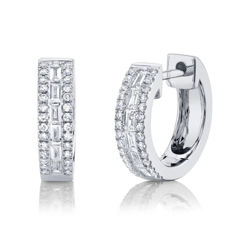 14K Gold 0.34Ct Diamond Baguette Huggie Earring
