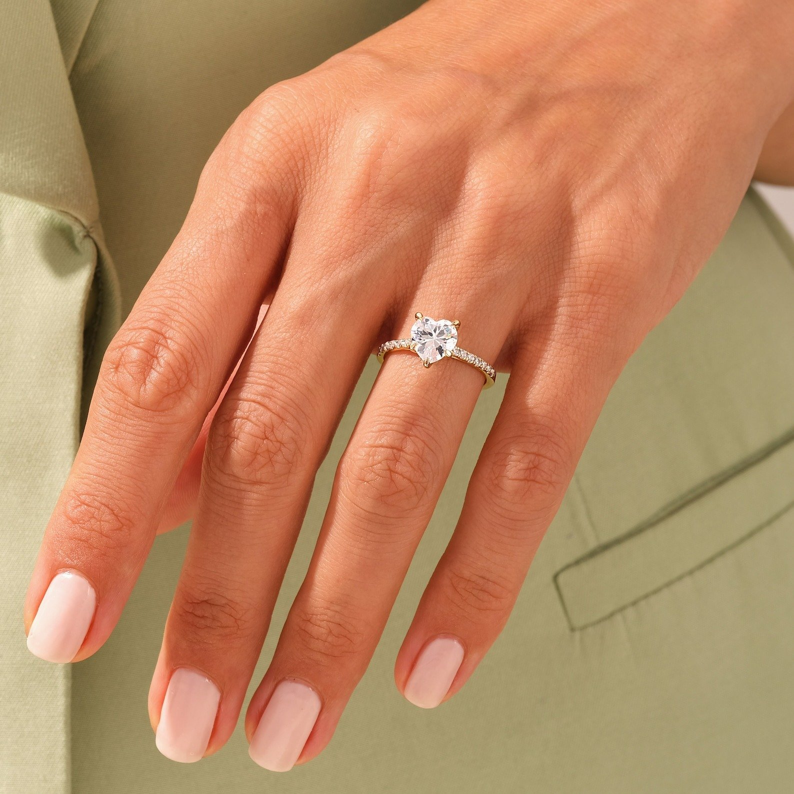 Heart Shape 4ct Lab Grown Diamond Engagement Ring Heart Shape 4ct Lab Grown Diamond Engagement Ring