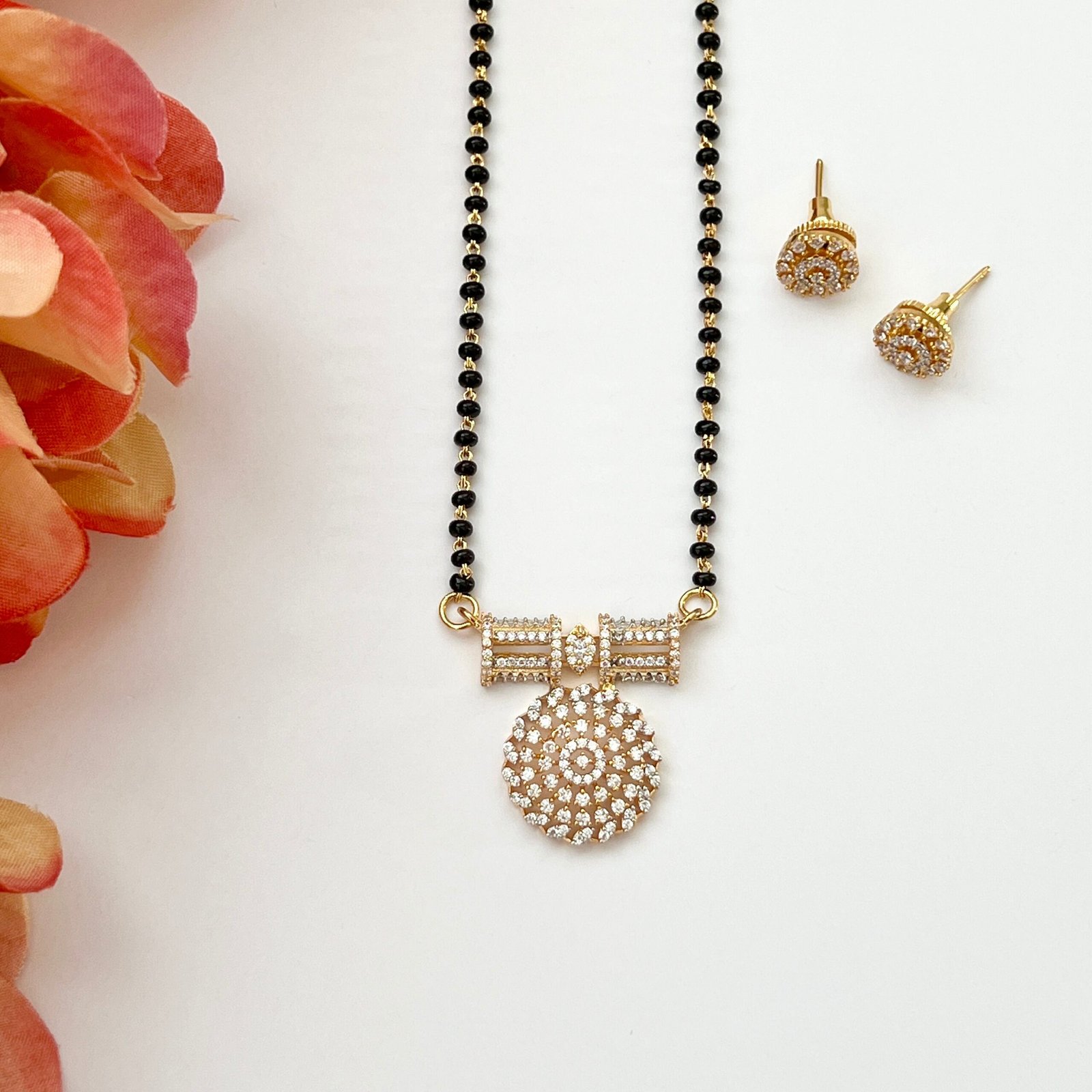 18K Solid Gold 02CT CZ Black Beaded Mangalsutra Pendant Set 18K Solid Gold 02CT CZ Black Beaded Mangalsutra Pendant Set